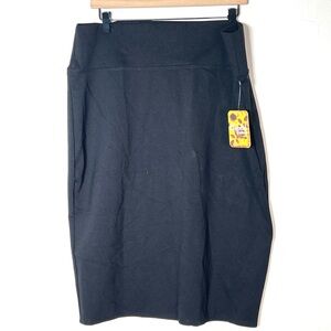 NWT Hybrid & Company black straight pencil skirt size 3X B176